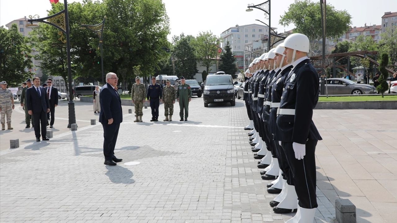 Milli Savunma Bakanı Güler Kütahya'yı Ziyaret Etti