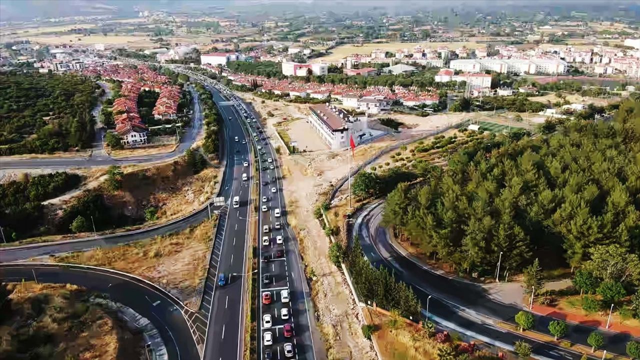 Muğla'da Tatilcilerin Dönüş Yoğunluğu