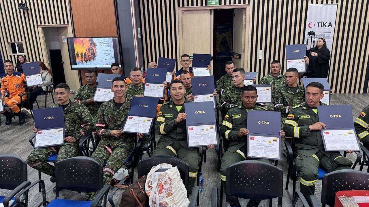 TİKA, Kolombiya'da Orman Yangınlarıyla Mücadele Eğitimi Düzenledi