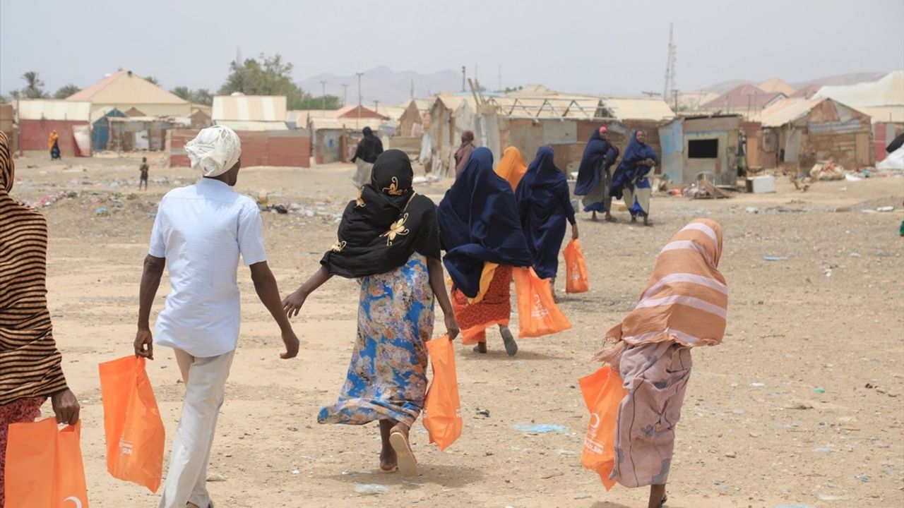 Türk Kızılay, Kurban Bayramı'nda Dünyanın Dört Bir Yanında İhtiyaç Sahibine Ulaşacak