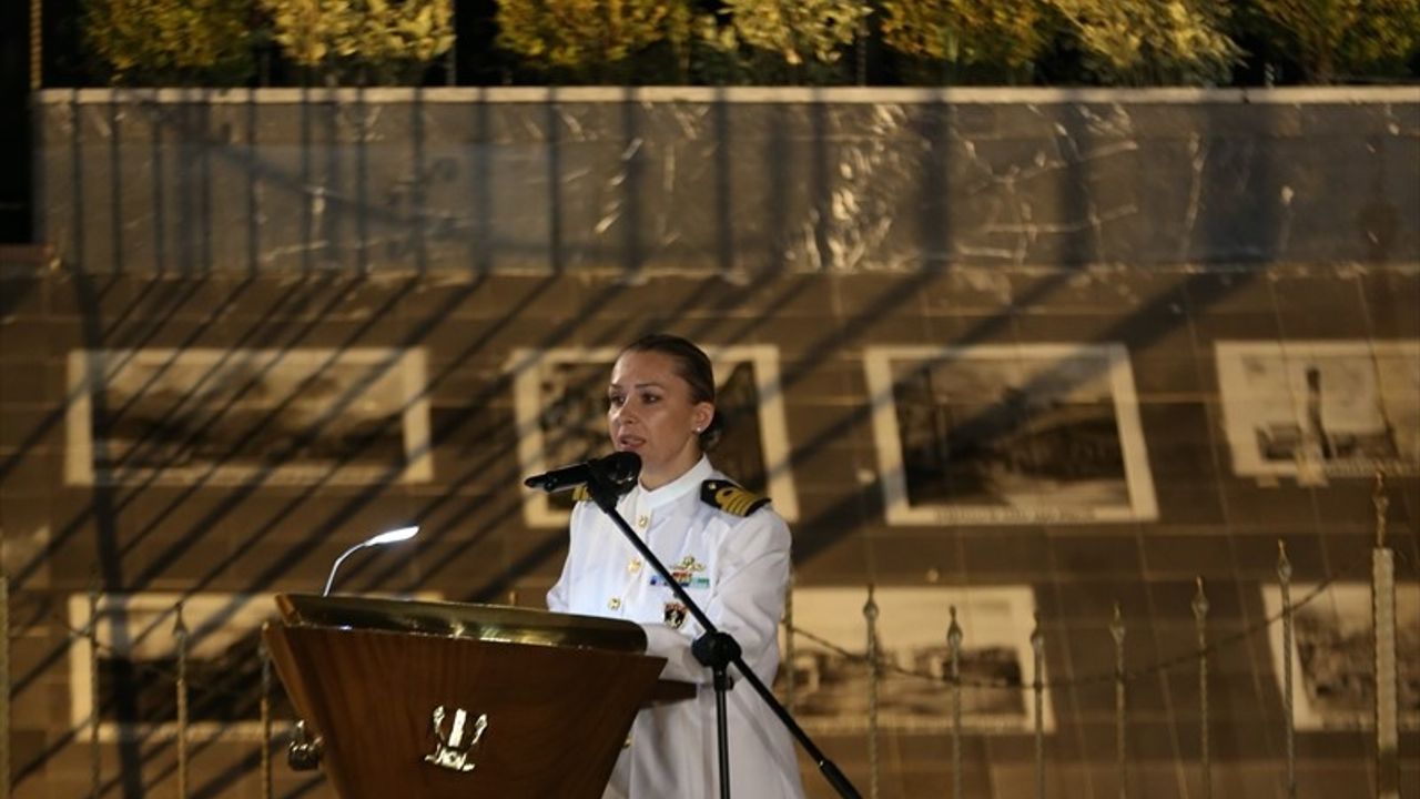 Türkiye Şehitlerini Anıyor Programı Çanakkale'de Gerçekleştirildi