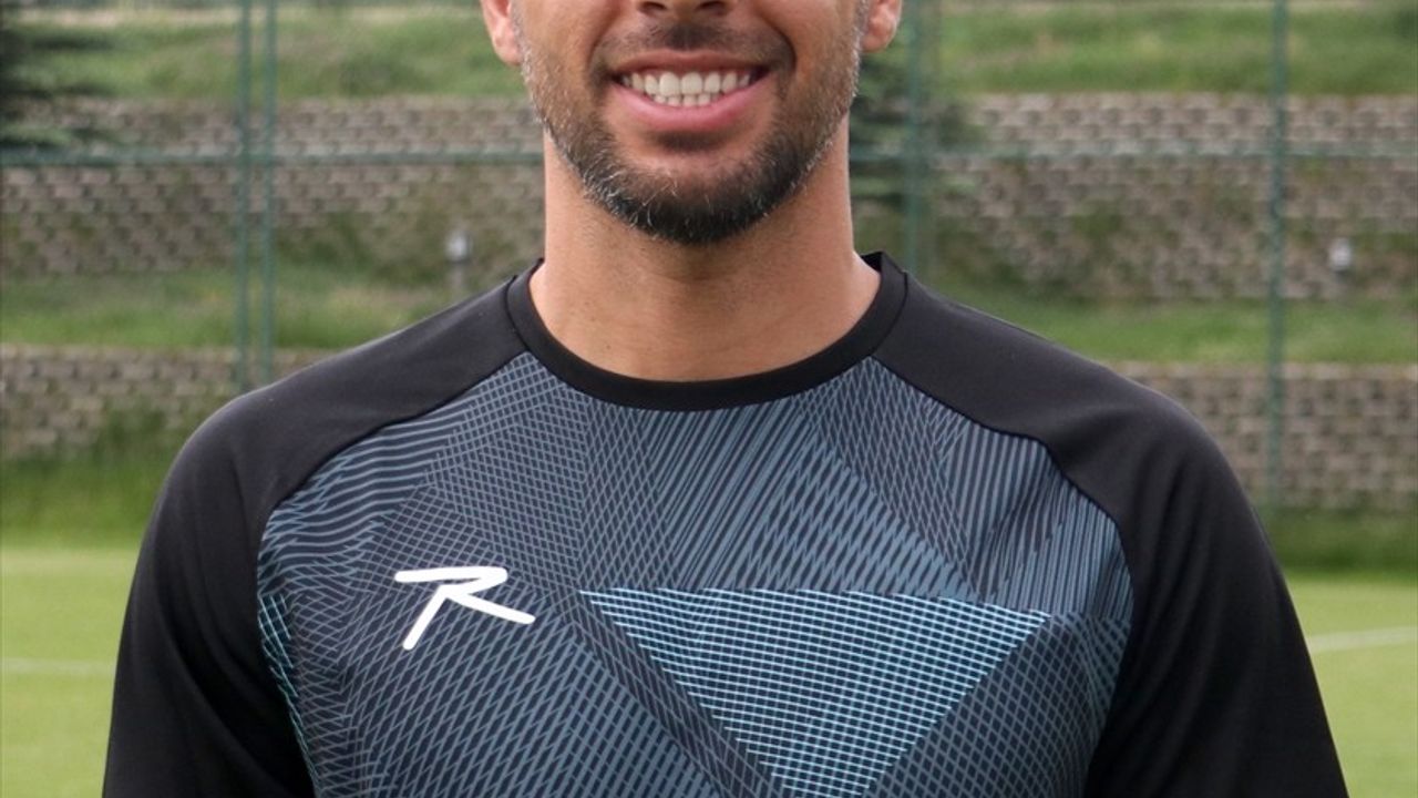 Yasin Öztekin'den Leroy Sane'ye Destek