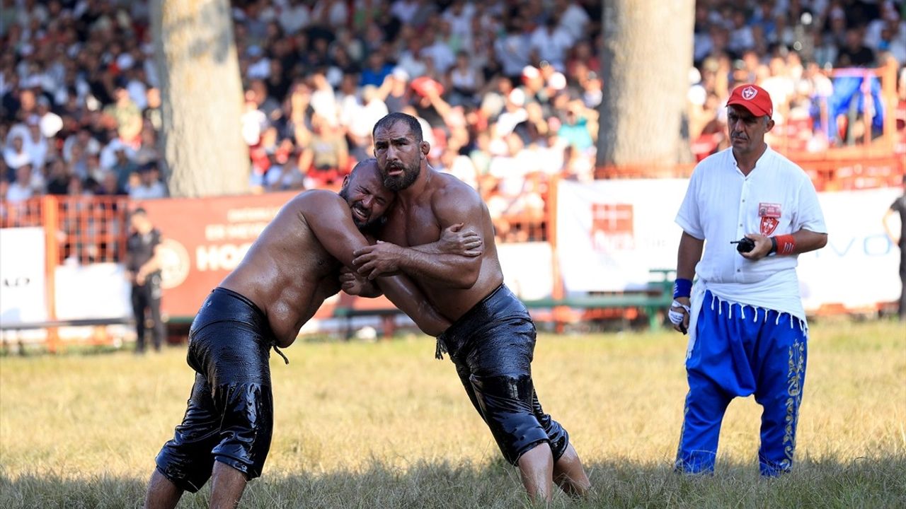 664. Kırkpınar Yağlı Güreşleri'nde Orhan Okulu Zaferi
