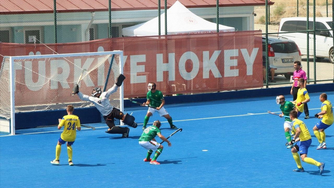 Açık Alan Hokeyi Erkekler Avrupa Şampiyonası Kırklareli'nde Devam Ediyor