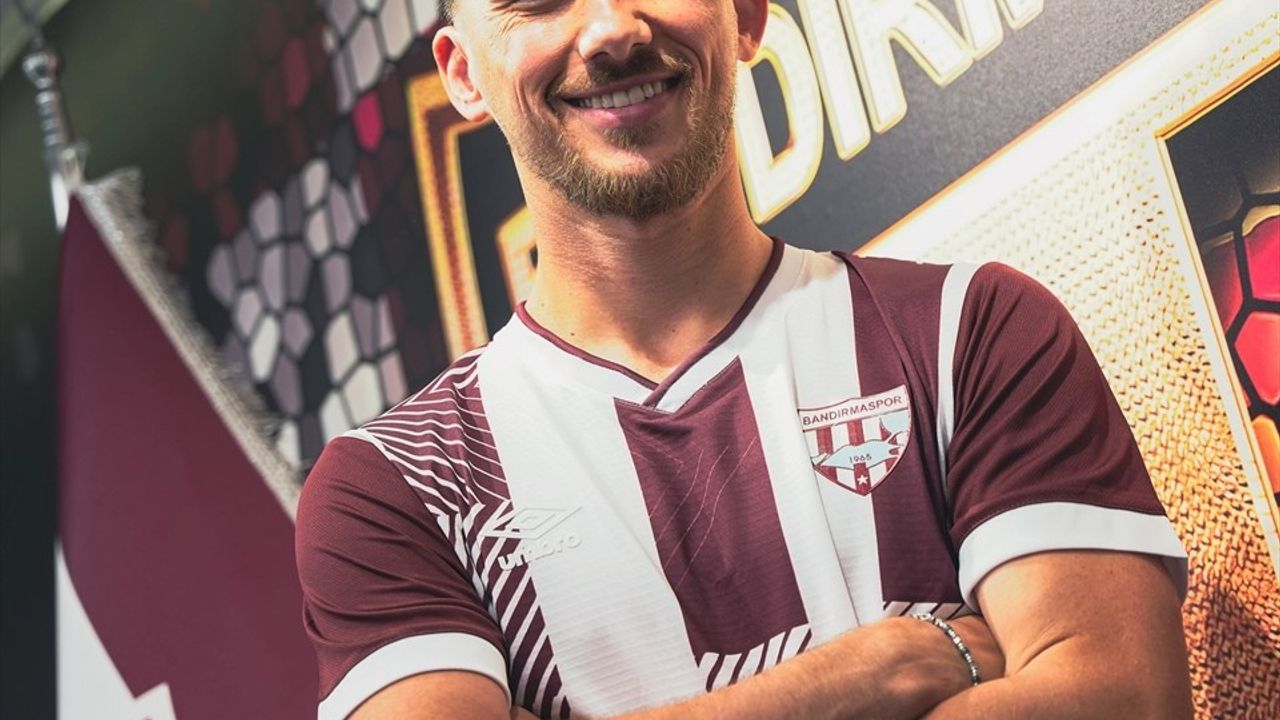 Bandırmaspor Jetmir Topalli ile Anlaştı