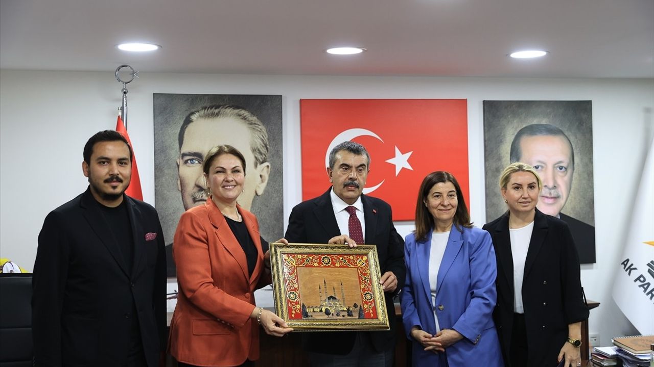 Edirne'de Milli Eğitim Bakanı Yusuf Tekin Ziyaretlerde Bulundu