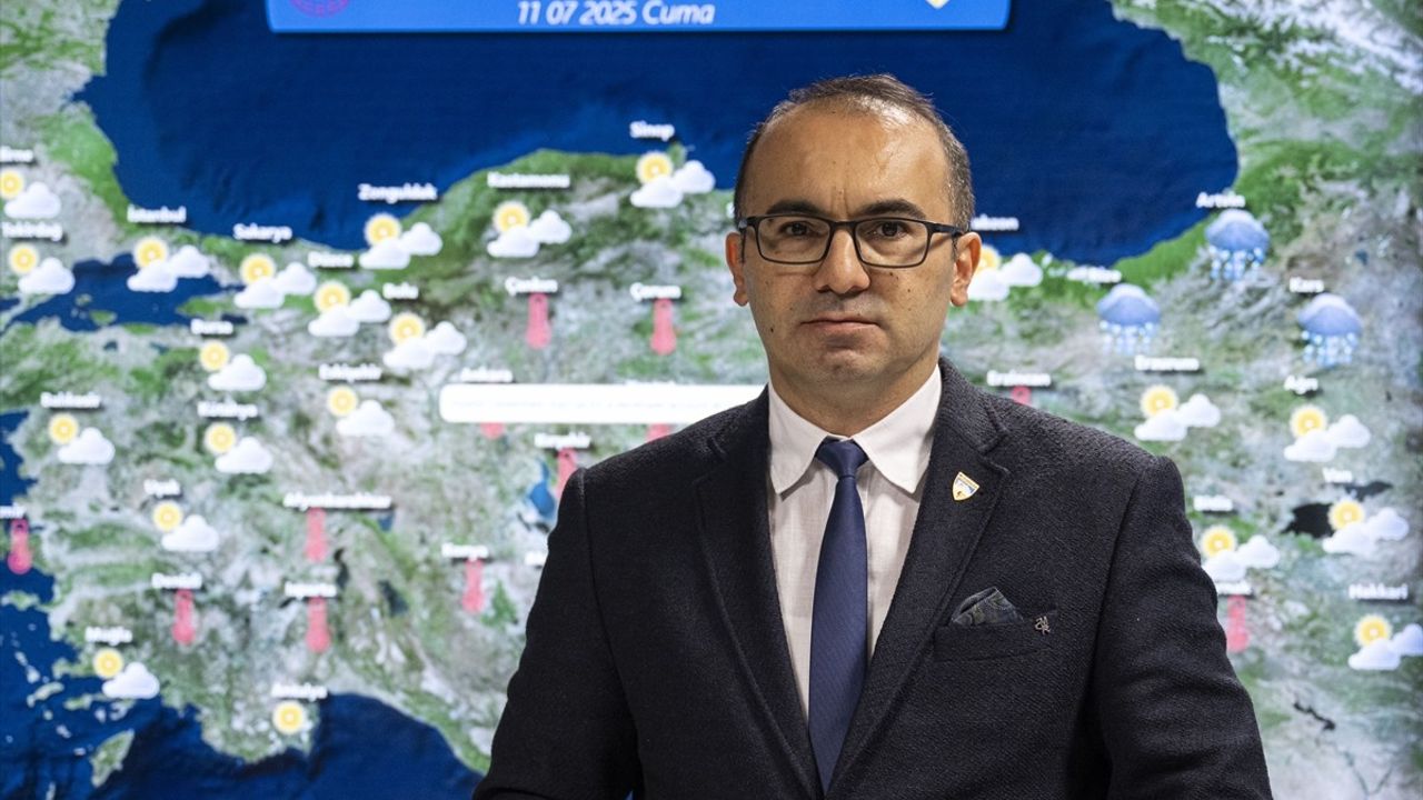 Hafta Sonu Sıcak Hava Etkisini Sürdürecek