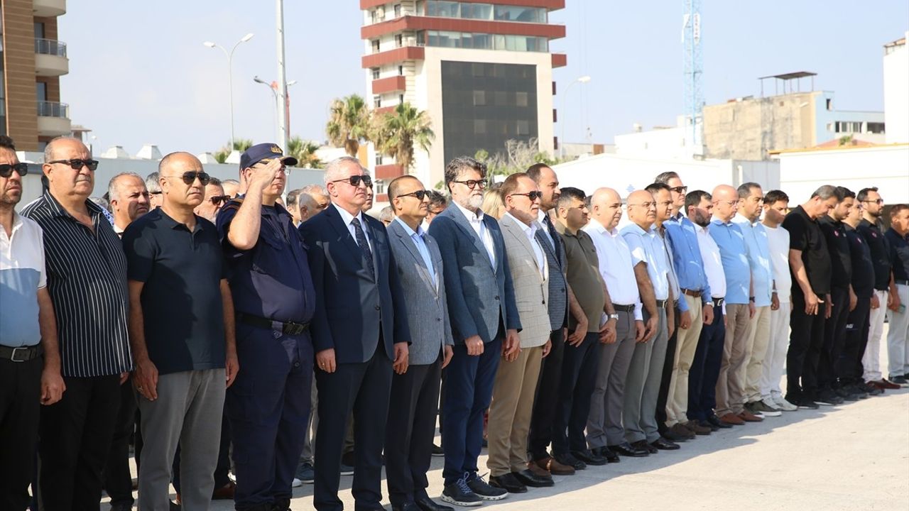 Hatay'da Yüzer Okul Görevini Tamamladı