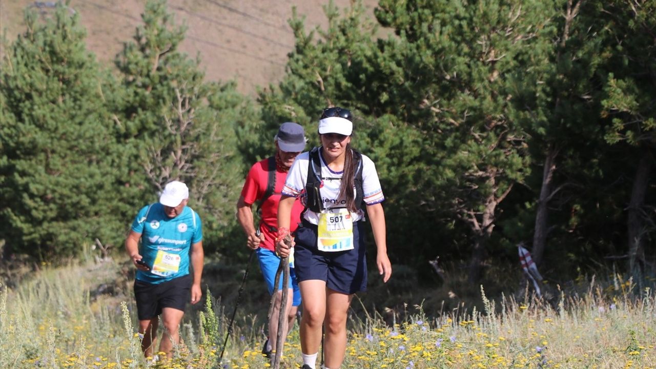 Run to Stars-Yüksek İrtifa Koşusu Erzurum'da Şenlikli Bir Başlangıç Yaptı