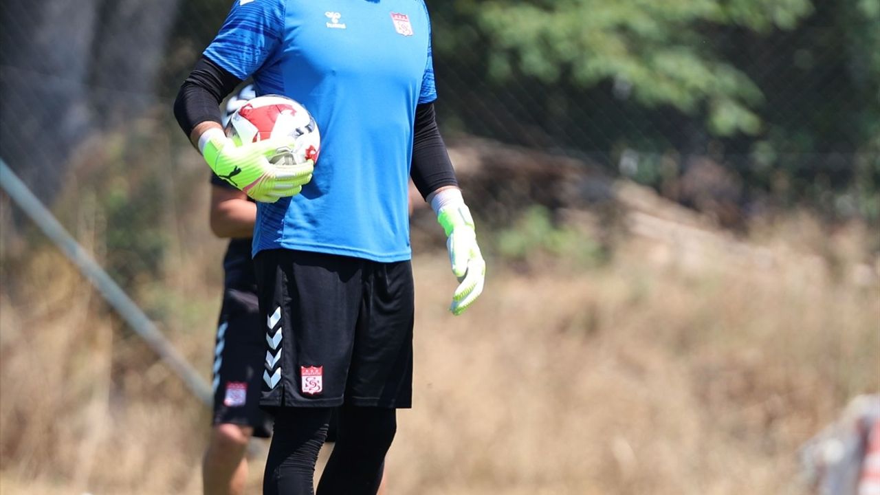 Sivasspor, Bolu'daki Kamp Çalışmalarını Sürdürüyor