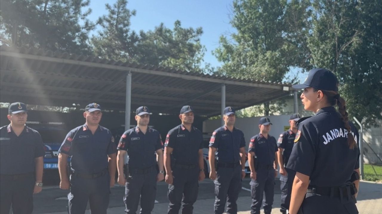 Tekirdağ’ın İlk Kadın Jandarma Komutanı Göreve Başladı
