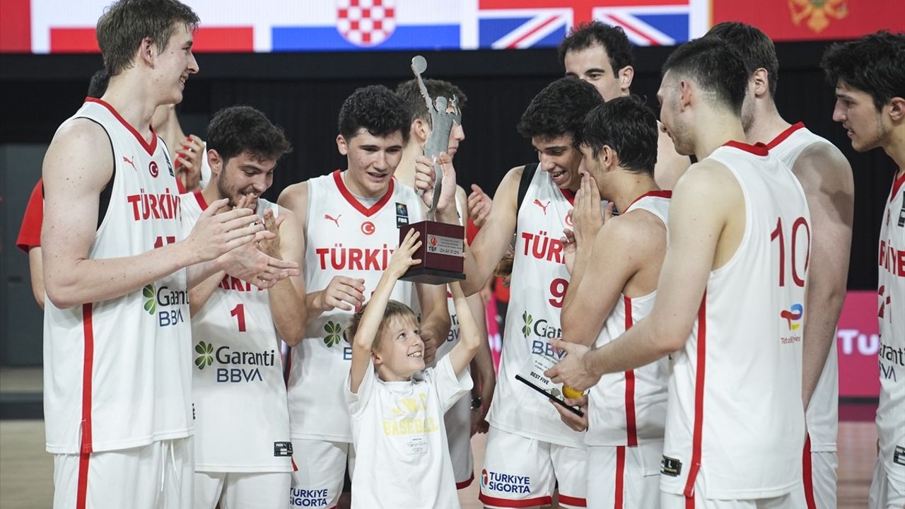 Türkiye, 28. Turgut Atakol Basketbol Turnuvası'nda Şampiyon Oldu