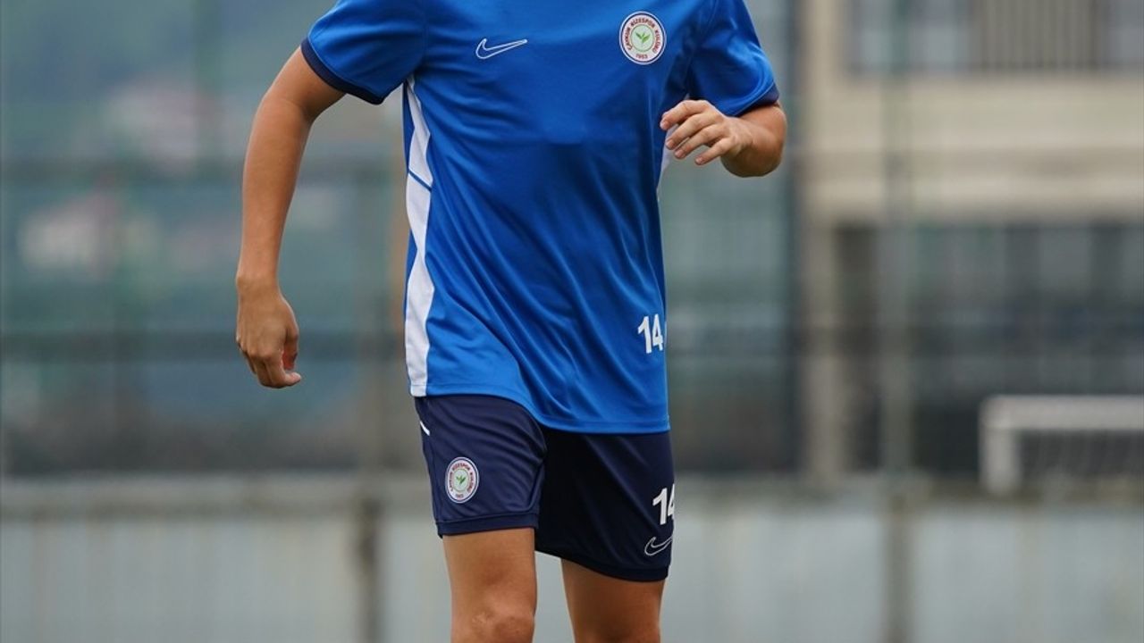 Çaykur Rizespor, Taylan Antalyalı ile Anlaştı