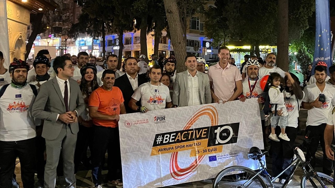 AB Türkiye Delegasyonu Maslahatgüzarı Bisiklet Turuna Katıldı