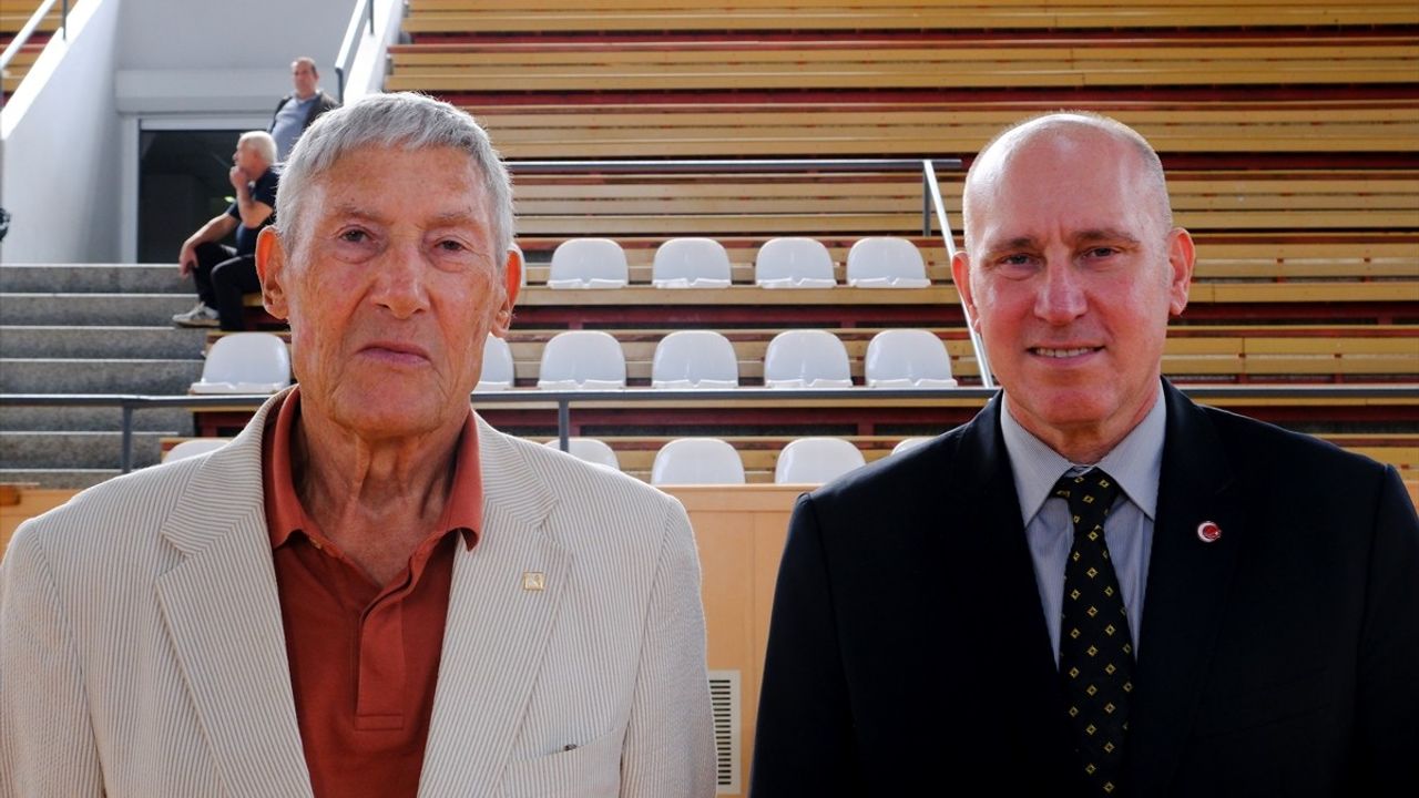 Basketbol Aşkı: Baba-Oğul, İki Kuşak İki Hikaye