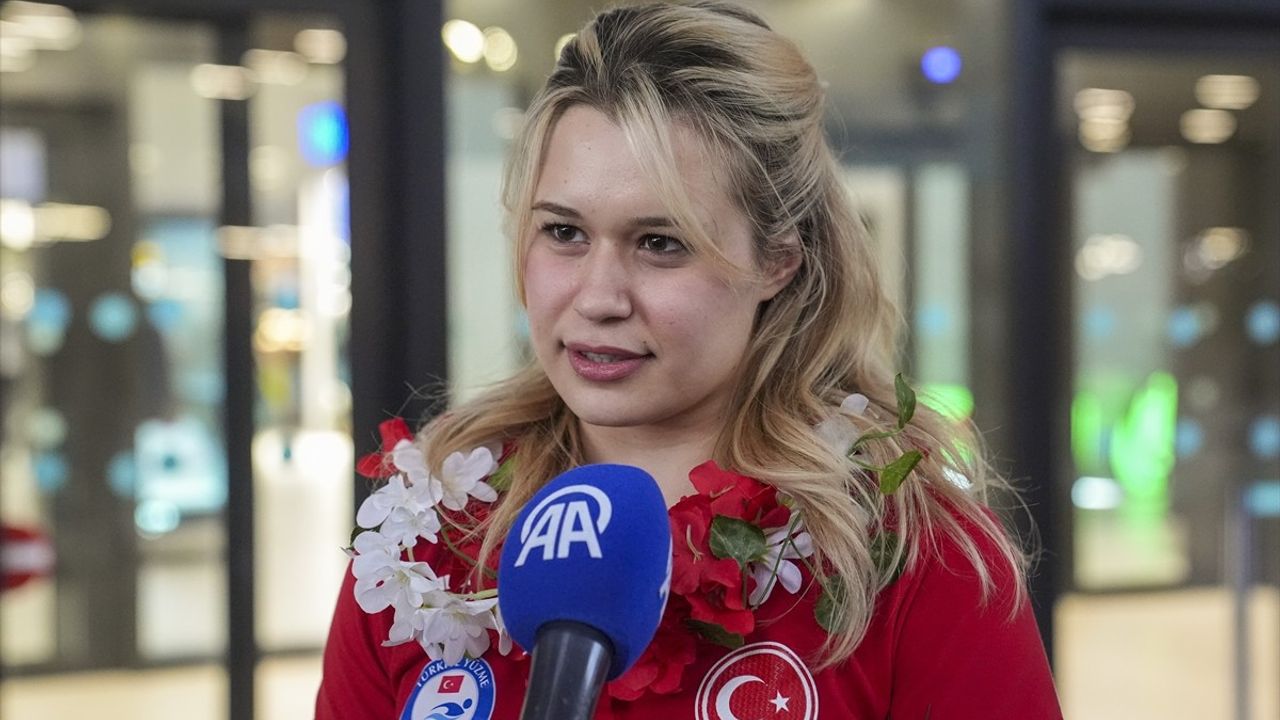 Defne Kurt'un Dünya Para Yüzme Şampiyonası'ndaki Başarısı