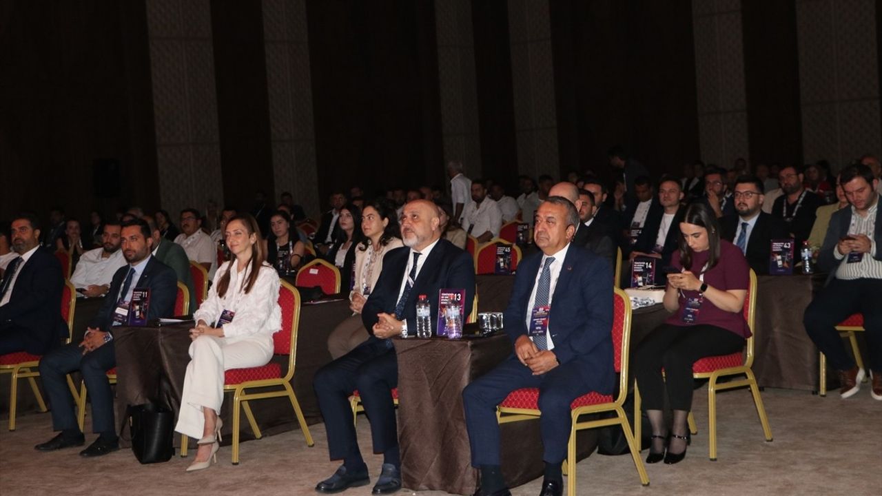 Gaziantep'te E-İhracat Zirvesi Gerçekleştirildi