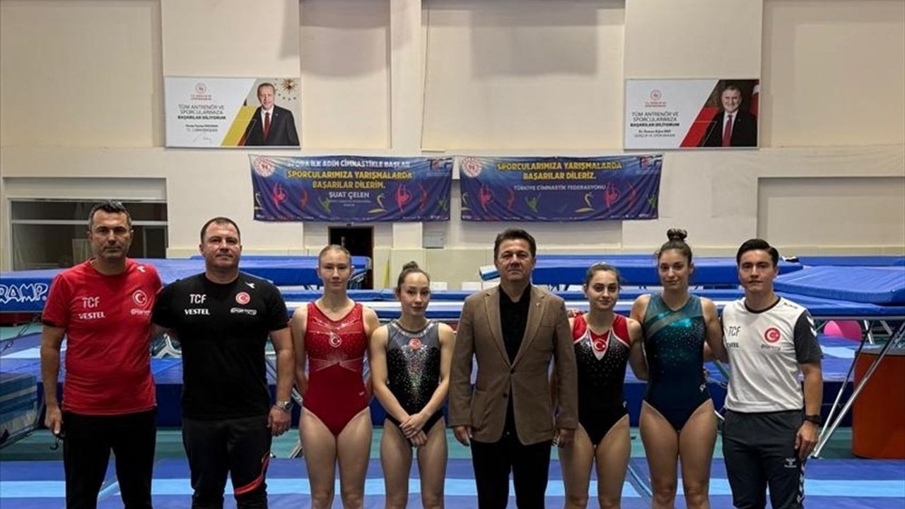 TCF Başkanı Suat Çelen Olimpik Trampolin Kadın Milli Takımı'nı Ziyaret Etti