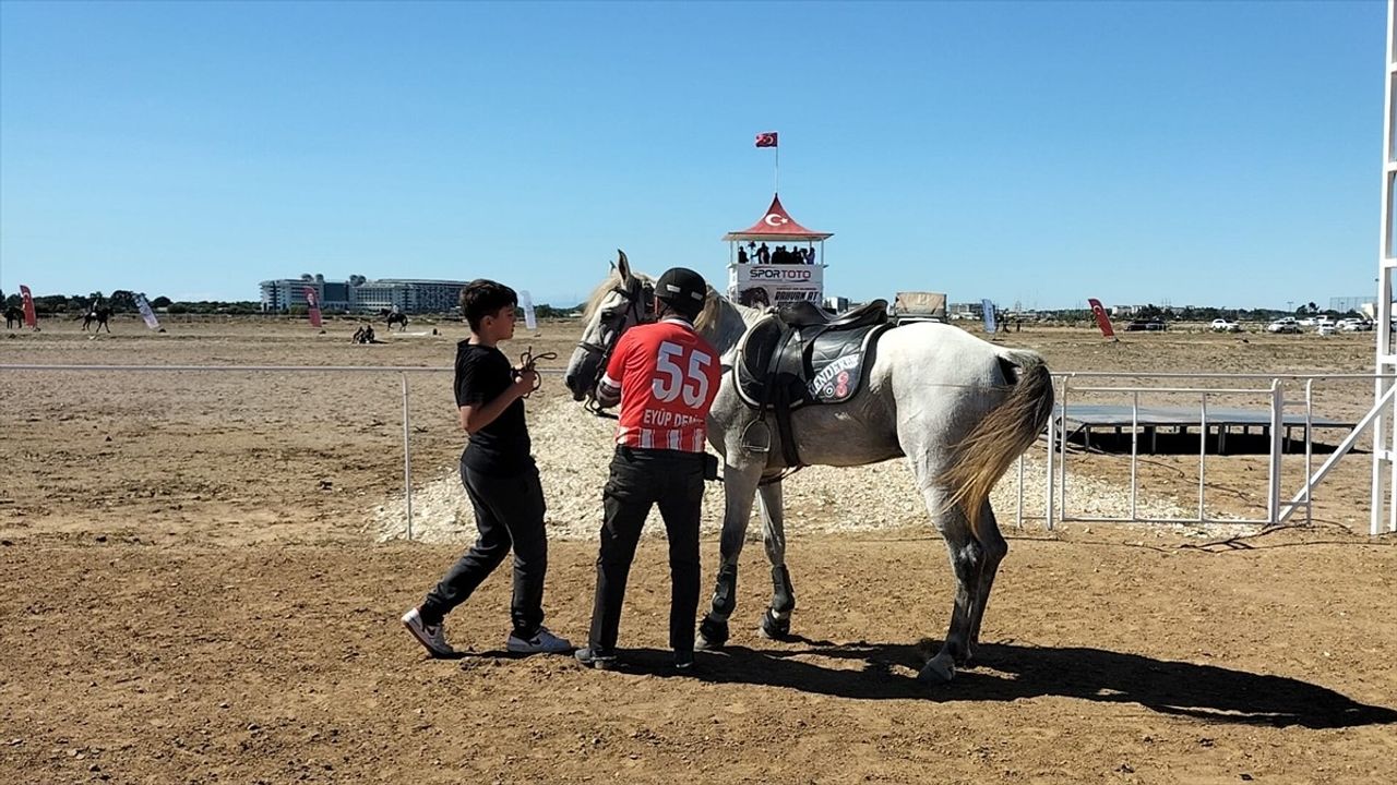16. Manavgat Side Geleneksel Rahvan At Yarışları Gerçekleşti