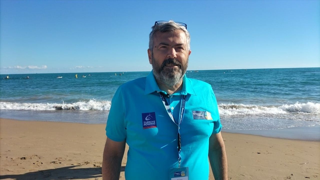 Antalya'da Avrupa Deniz Küreği ve Sahil Sürat Şampiyonası başladı