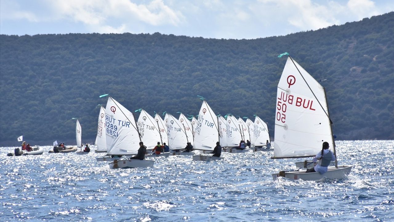 Bodrum'da 13. Uluslararası Optimist Yarışları Start Aldı