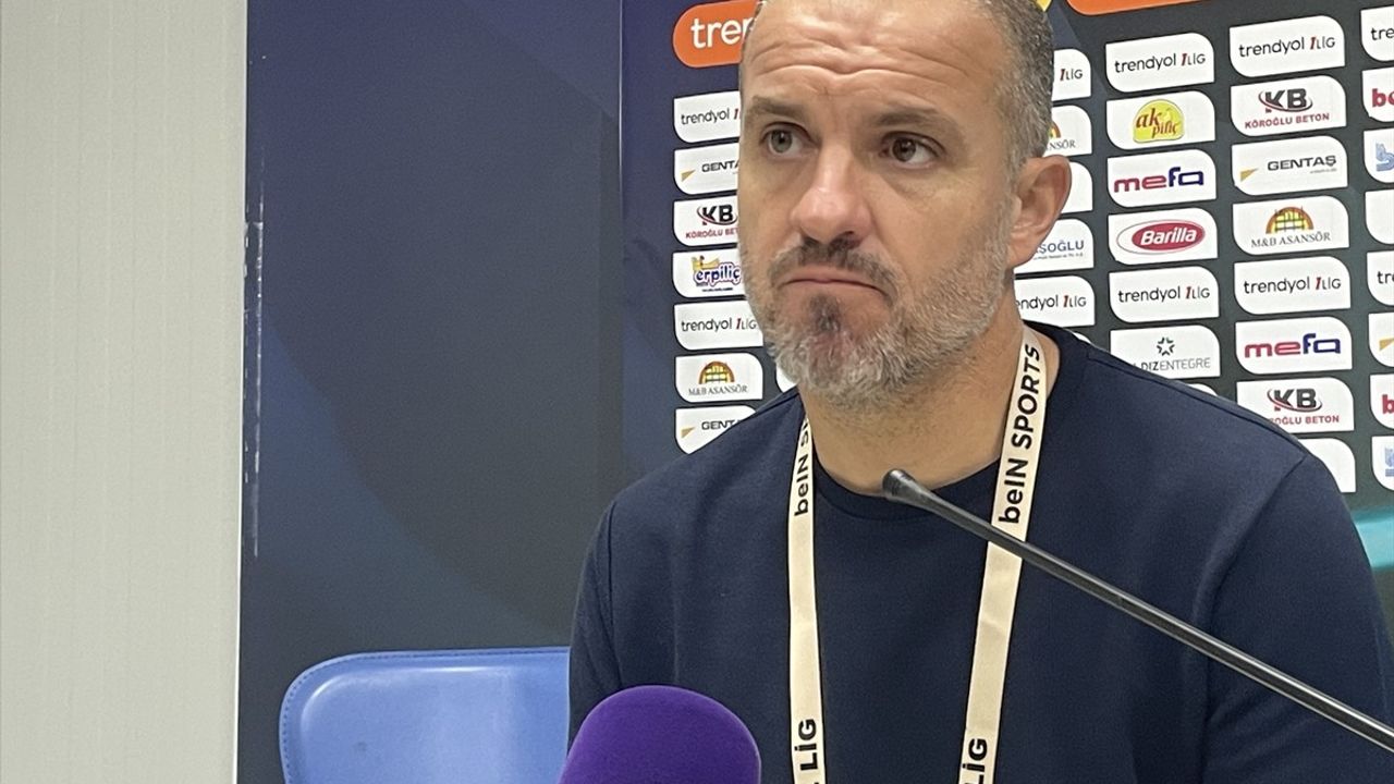 Boluspor, Esenler Erokspor'a Yenildi: Teknik Direktörlerden Açıklamalar