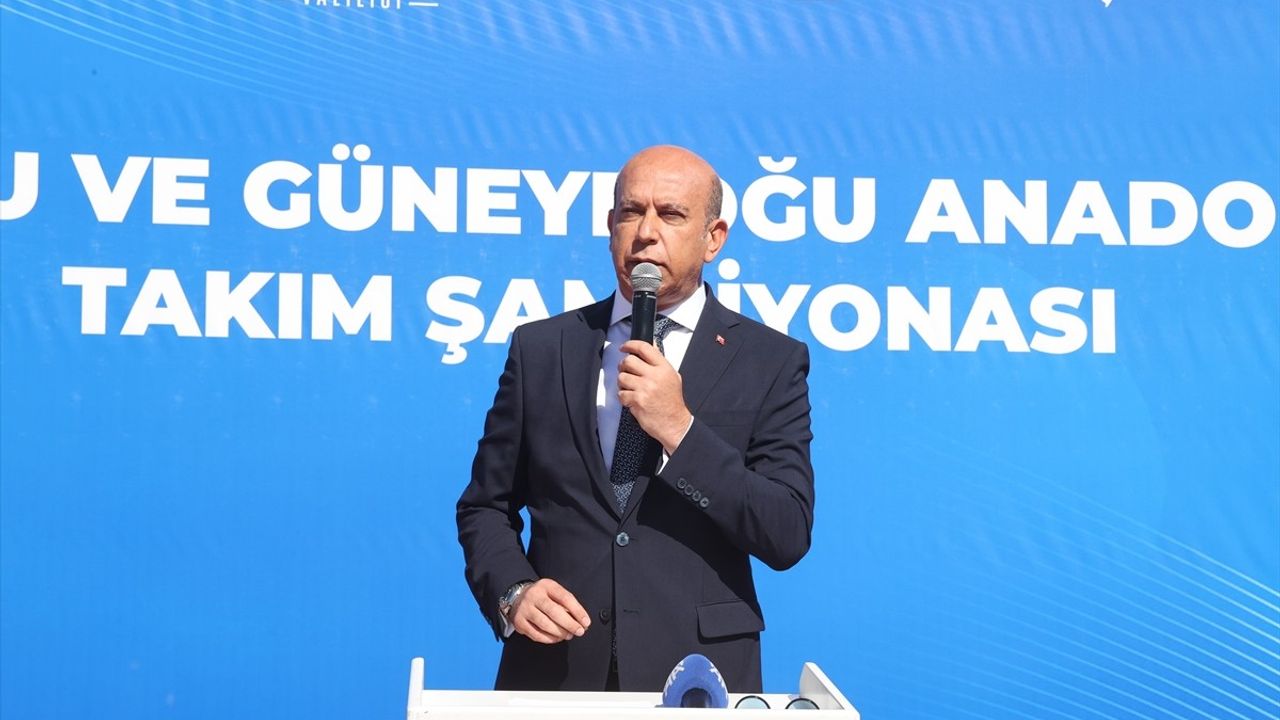 Doğu ve Güneydoğu Anadolu Tenis Takım Şampiyonası Gaziantep'te Başladı