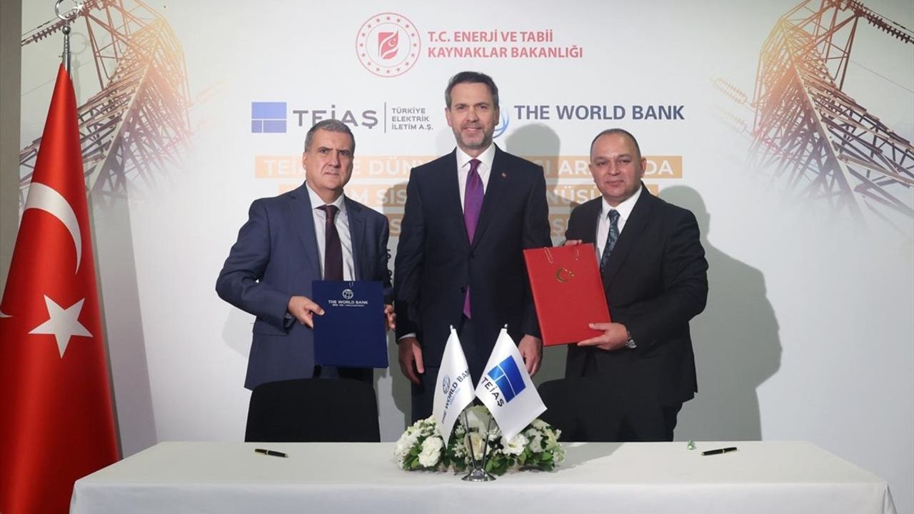 Dünya Bankası ve TEİAŞ Arasında 750 Milyon Dolarlık Kredi Anlaşması