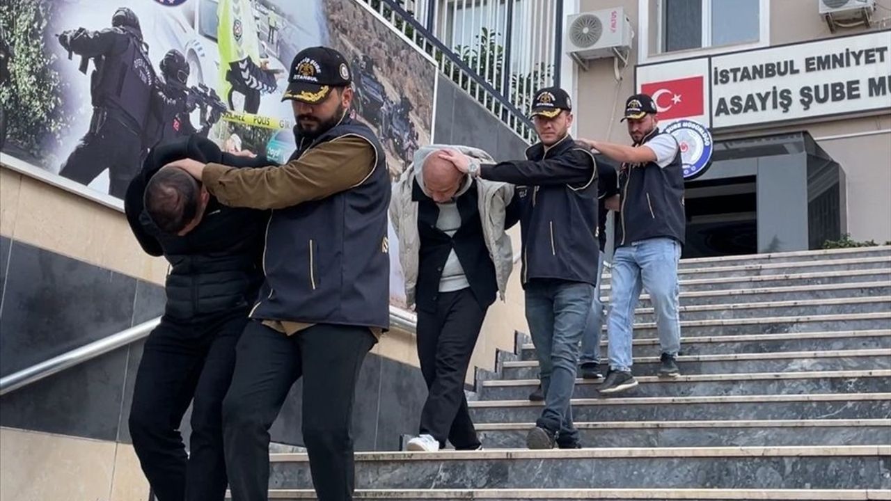 İstanbul'da Dolandırıcılık Skandalı: İki Kardeş Tutuklandı