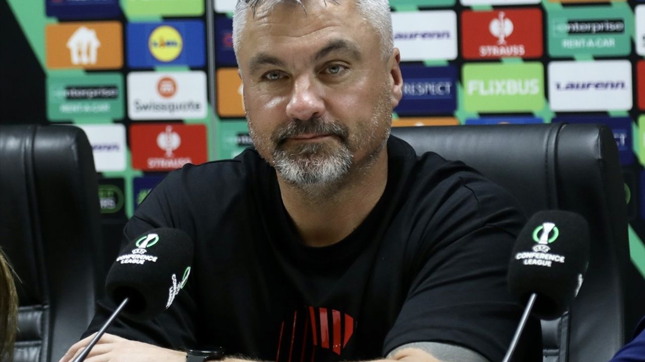 Samsunspor'un Dinamo Kiev ile Maçı Öncesi Açıklamalar