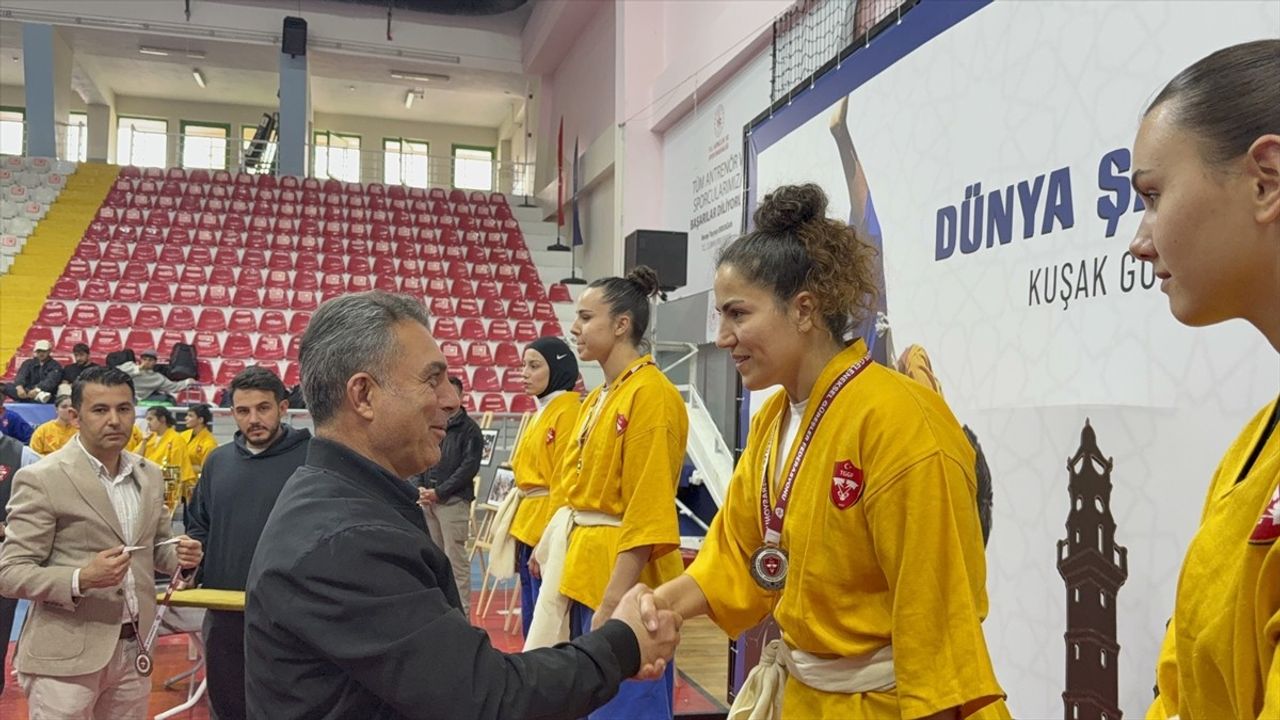 Yozgat'ta Kuşak Güreşleri Türkiye Şampiyonası Sonuçlandı