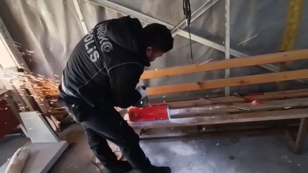 Ağrı'da Uyuşturucu Operasyonu: 8 Kilogram Ele Geçirildi