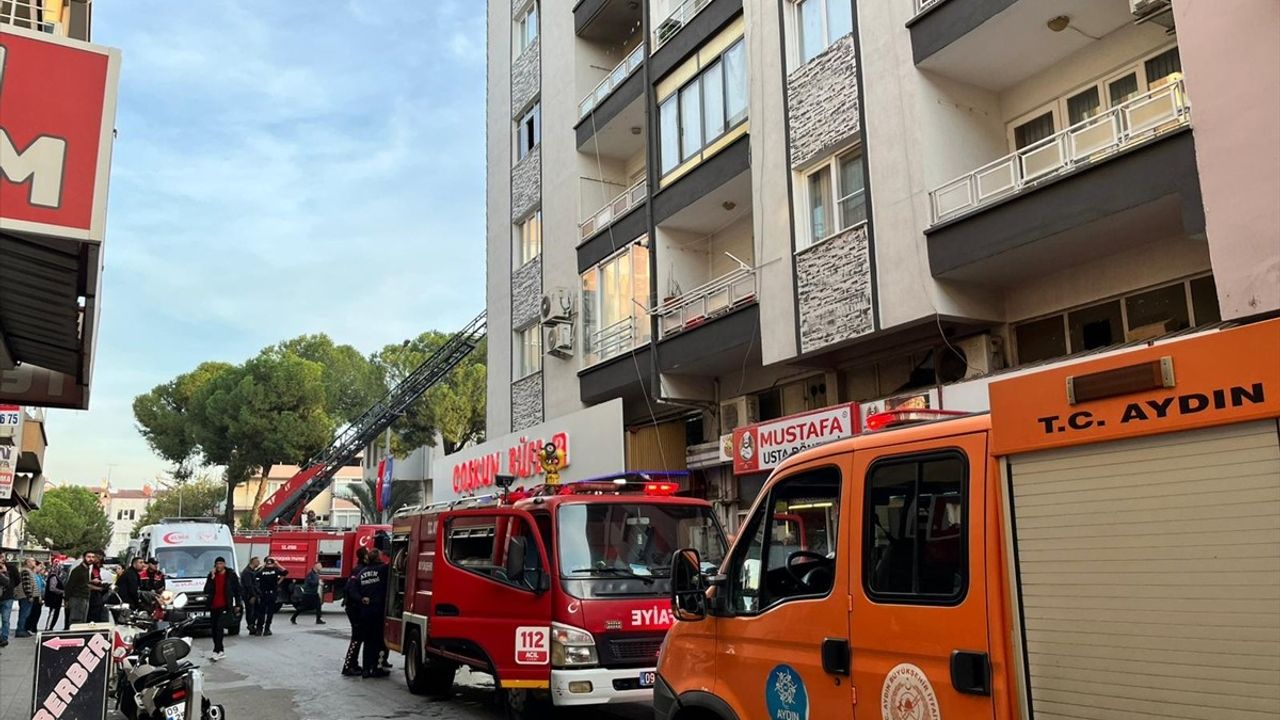 Aydın'daki Apartman Yangını Kontrol Altına Alındı