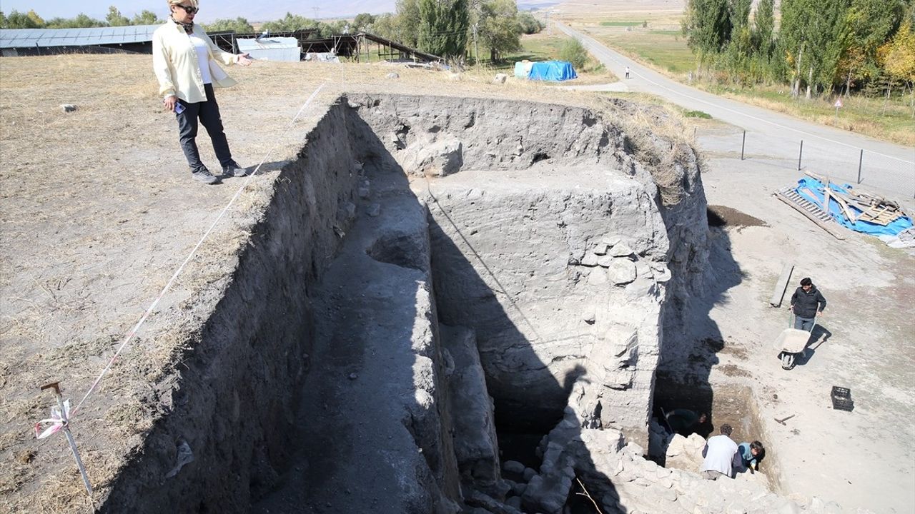Değirmenler Höyük'te Karaz Kültürü Öncesi Buluntular