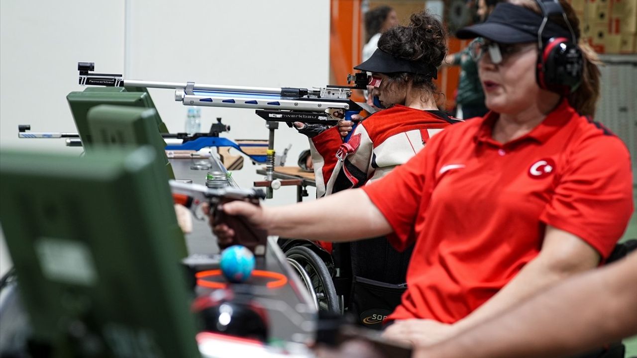 Engelleri Aşan Genç Kadın Ayşe Avcıoğlu'nun Atıcılık Yolculuğu