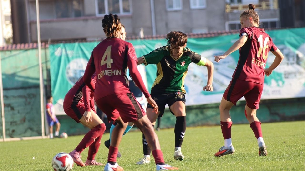 Galatasaray GAİN, Ünye Kadın SK'yi 1-0 Mağlup Etti