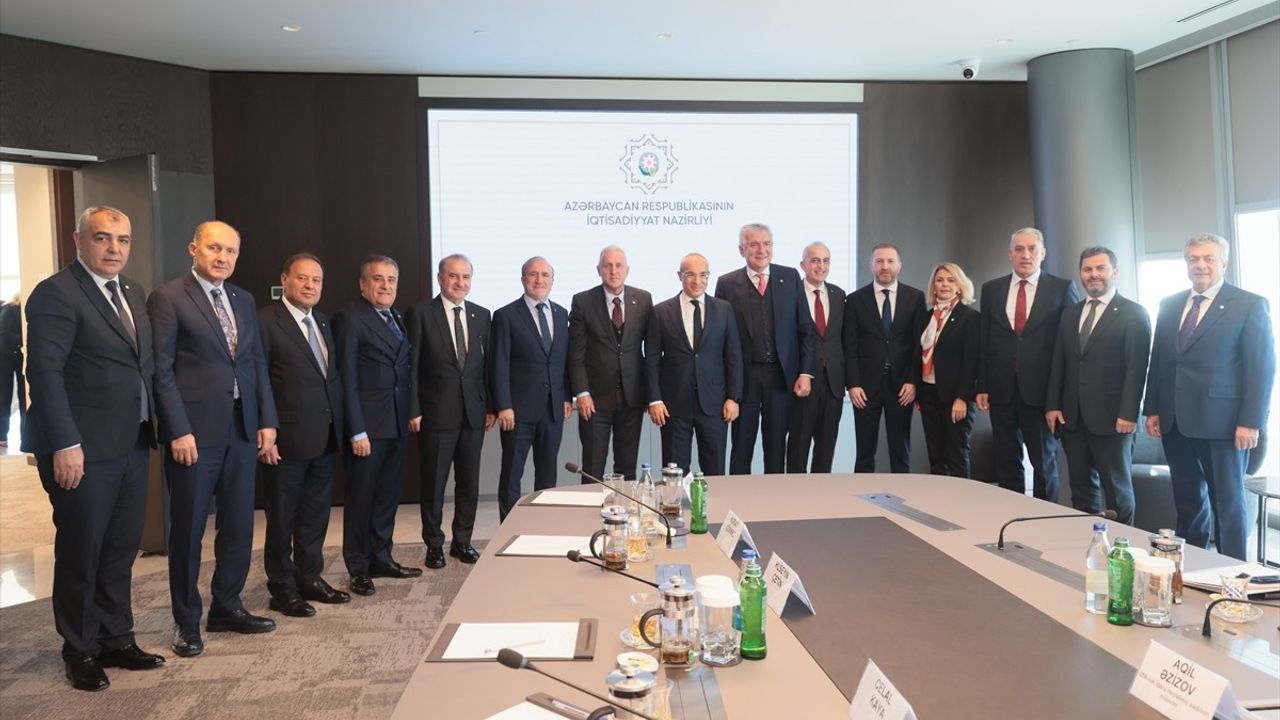 İSO Meclisi Bakü'de İş Görüşmeleri Yaptı