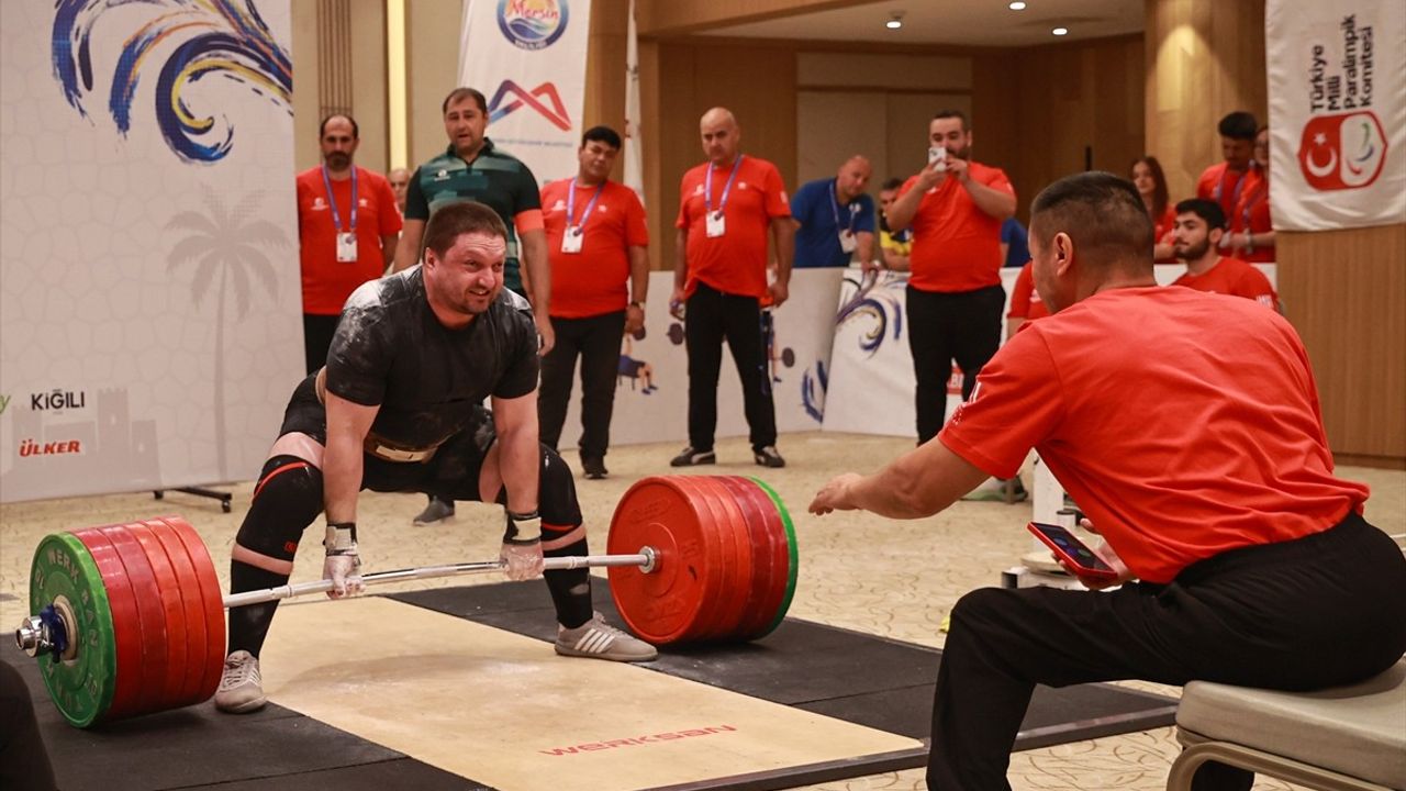 Mersin'de Görme Engelliler Dünya Halter Şampiyonası Tamamlandı