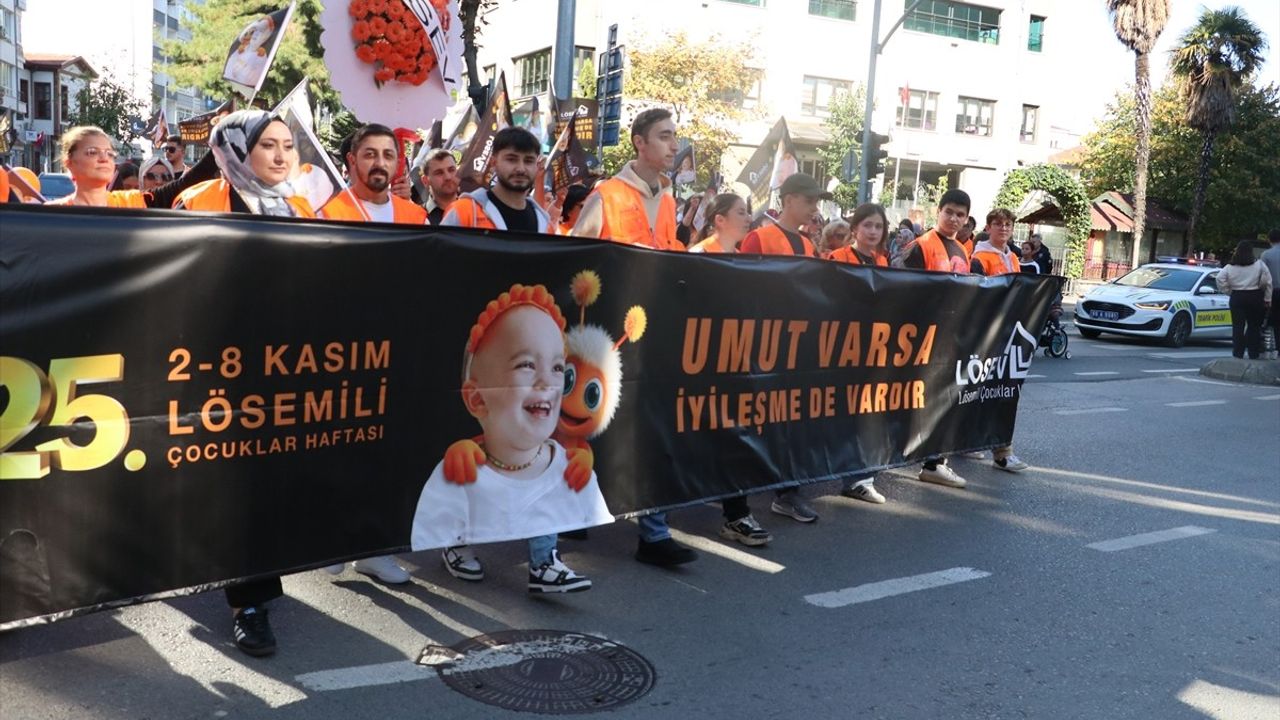 Samsun'da Lösemili Çocuklar Haftası Farkındalık Yürüyüşü