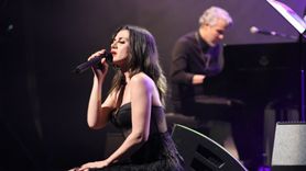 Gökçe Bahadır ve Emir Ersoy, Depremzedeler İçin Konser Verdi