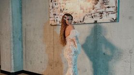 Petek Dinçöz, Kendini Sev Pozuyla Gündemde