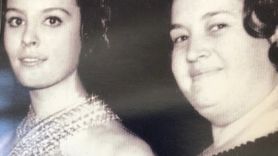 Ünlüler Anneler Günü'nde Annelerini Unutmadı