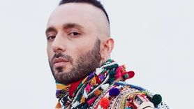 Mabel Matiz İç Çamaşırlı Balkon Pozuyla Gündemde