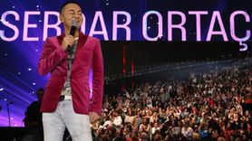 Serdar Ortaç'tan İkinci İzdiham Yaratan Konser