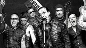 Rammstein'in solisti hakkındaki cinsel taciz iddialarıyla ilgili Almanya'da hareketlilik