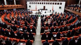 Emekli Maaşlarına Müjdeli Haber: Ödemeler 3 Katına Çıkıyor! Meclis Onayından Geçti!