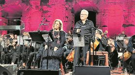 Maria Farantouri ve Şule Bucak Atina'da Sahneye Çıktı