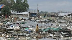 Bangladeş'te 1,5 Milyon Kişi Hamoon Siklonu Fırtınasında Tahliye Edildi