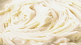 Kalp Hastalıklarına Zemin Hazırlayan Besinler