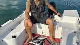 Kandıra'da Çapariyle Yakalanan Palamut Su Altında Görüntülendi